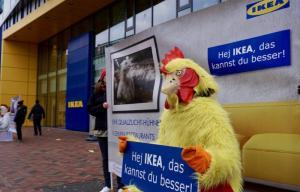 mm IKEA Hamburg Protest 01 1 700x450 c