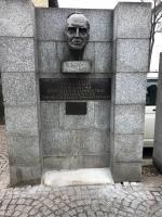 F Denkmal Otto Hahn
