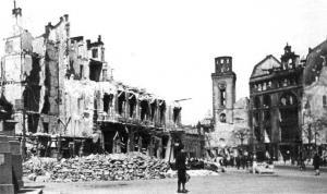 Rf ossmarkt 1945