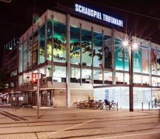 kpm 1Theaterdoppelanlage am Willy Brandt Platz