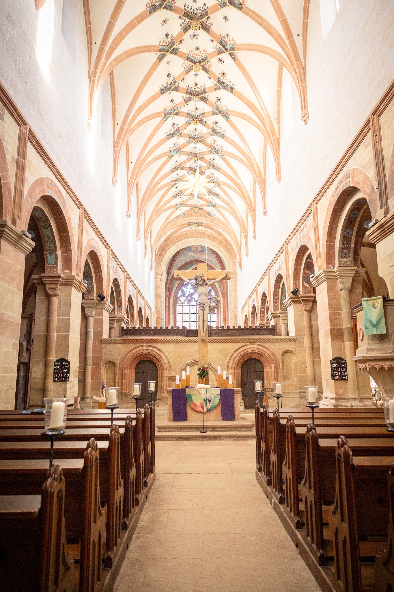 27 maulbronn innen klosterkirche foto ssg juergen franke ssg pressebild