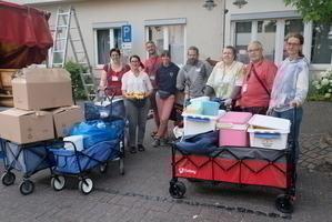 Gruppe der FOODSAVER auf dem Hugenottenmarkt in Frierichsdorf