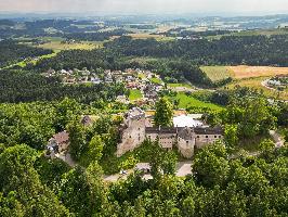 SchatzkammerBurgKreuzenBadKreuzen3 TourismusverbandDonauOberoesterreichKuscheiart scaled
