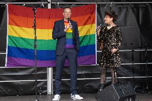 Pride 4113