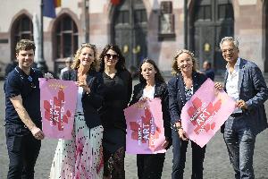 Art Experience 1 Oliver Kremershof Britta von Campenhausen Nadine Karl Aileen Treusch Barbara von Stechow Ralf Seinecke Copyright StadtFFM Foto Salome Roessler