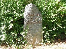 Das Ehrengrab für CHlodwig Poth auf dem Friedhof Höchst Copyright Caricatura Museum Frankfurt