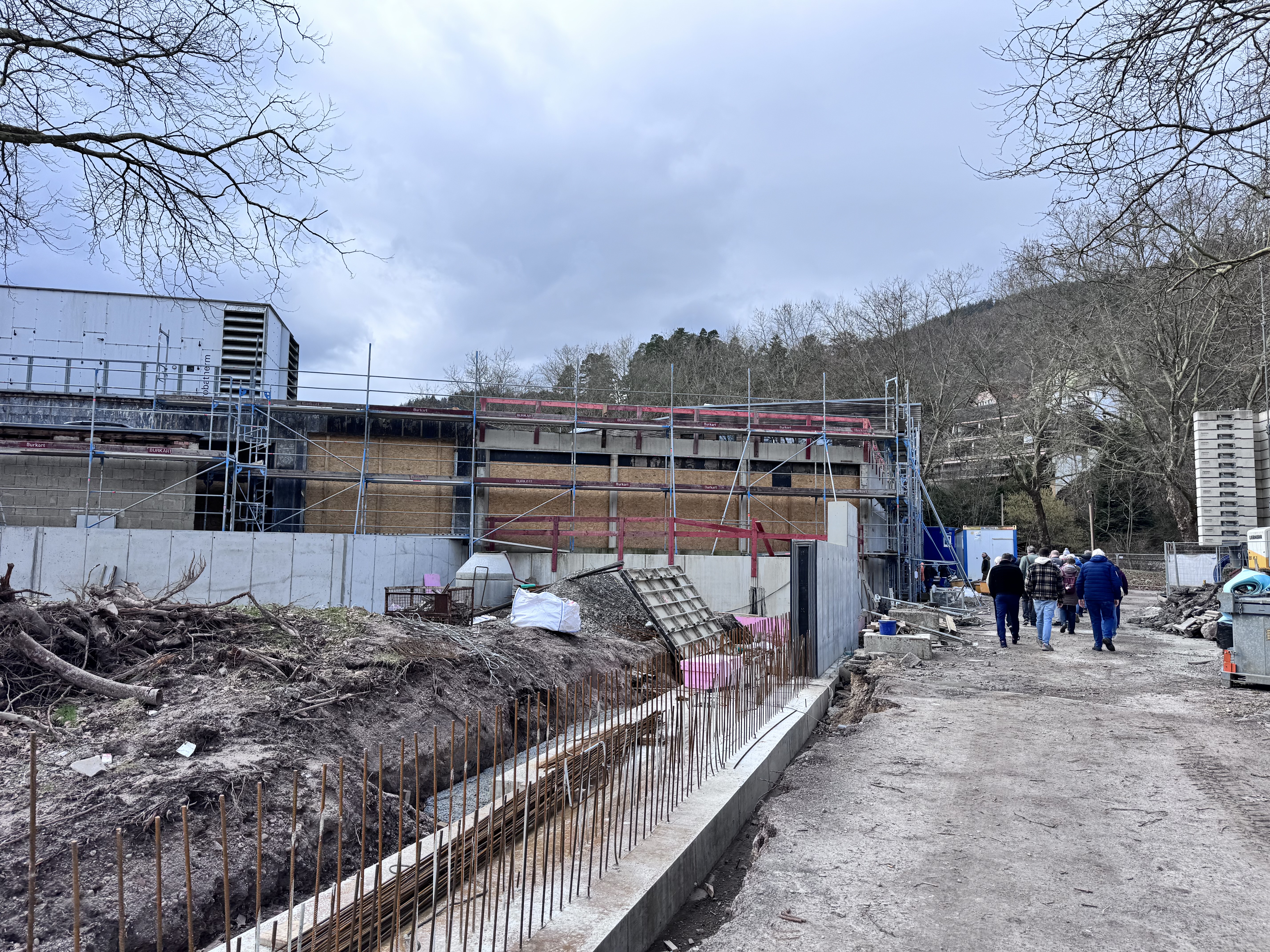 IMG 7784 Foto Zoller Thermenführung. Begrenzung Außensauna